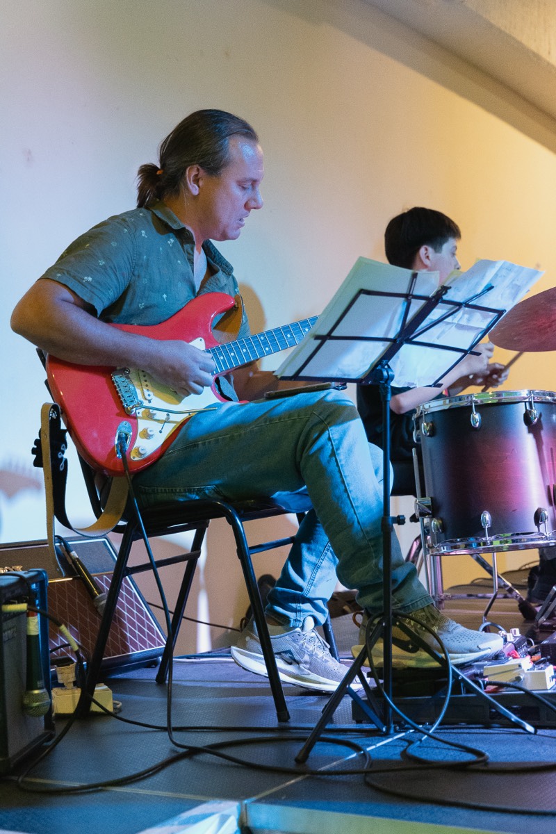 Guitarra eléctrica en vivo